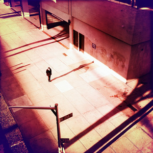 丰满少妇成人kTV
